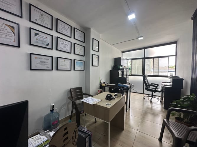 Local en venta en Fundadores, Armenia, 34 m² · foto 11 de 17