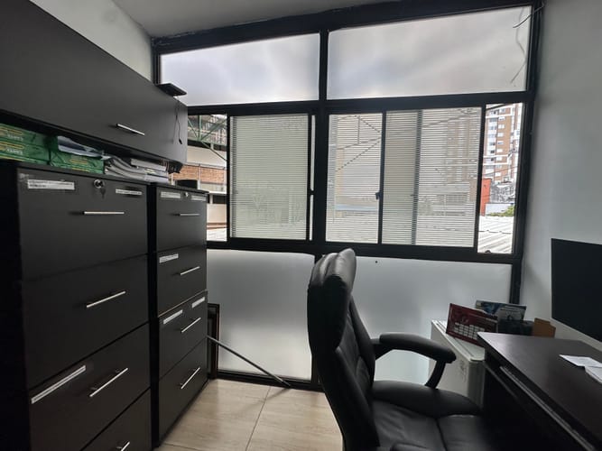 Local en venta en Fundadores, Armenia, 34 m² · foto 16 de 17