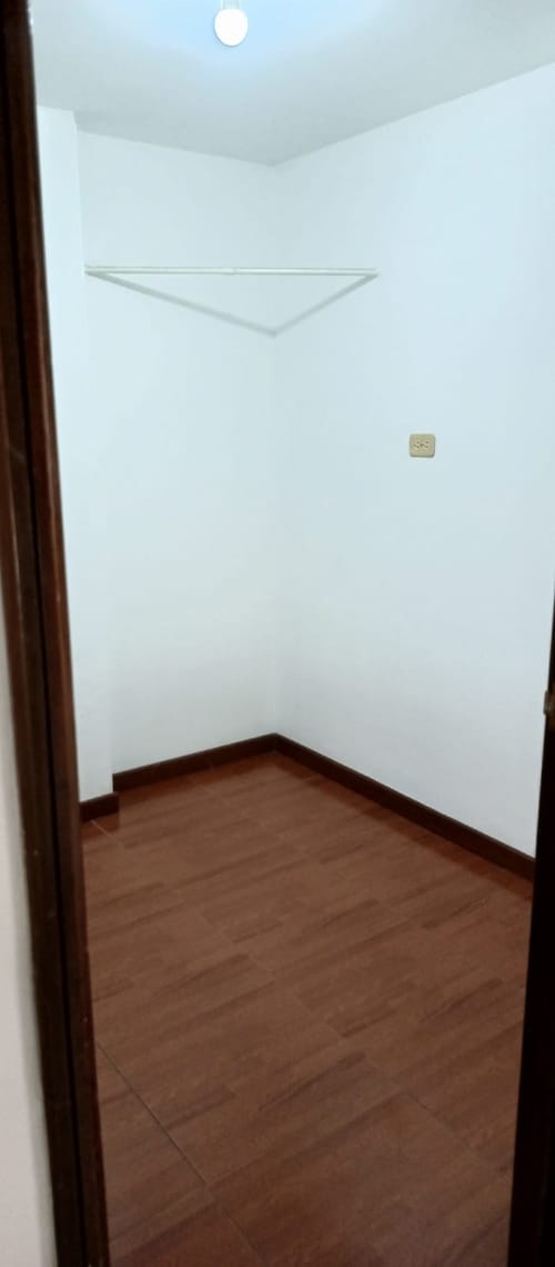 Casa de 8 alcobas en venta en Autopista Sur, Bogotá, 180 m² · foto 20 de 24