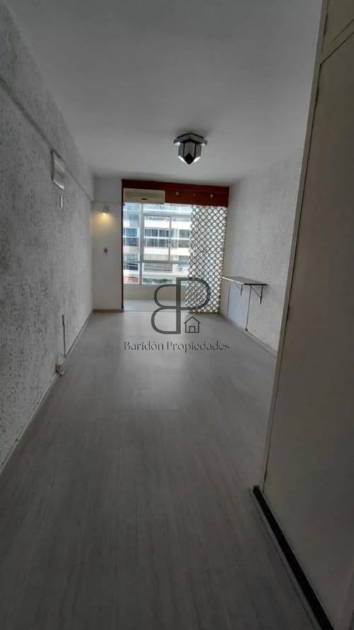 Alquiler Apartamento 1 Dormitorio Punta Carretas con balcon · Foto 3