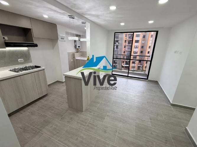 Apartamento de 2 alcobas en arriendo en Cuatro Esquinas, Rionegro, 49 m² · foto 2 de 10