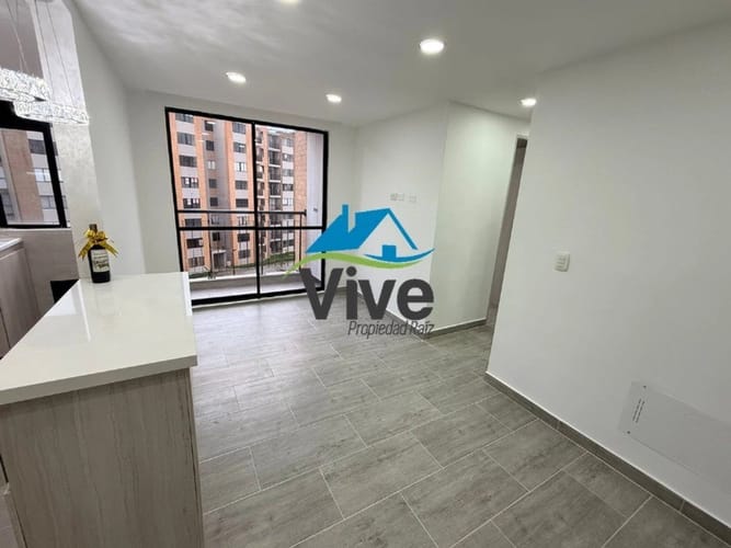 Apartamento de 2 alcobas en arriendo en Cuatro Esquinas, Rionegro, 49 m² · foto 3 de 10