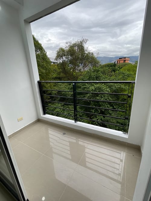 Apartamento de 4 alcobas en arriendo en Florida Nueva, Medellín, 110 m² · foto 6 de 24