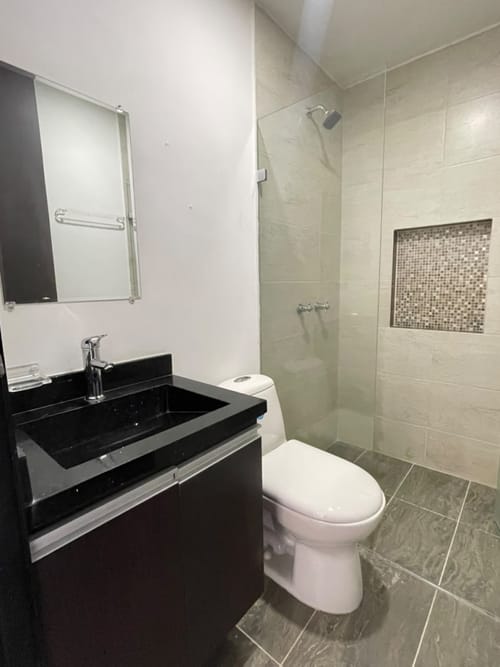 Apartamento de 4 alcobas en arriendo en Florida Nueva, Medellín, 110 m² · foto 21 de 24