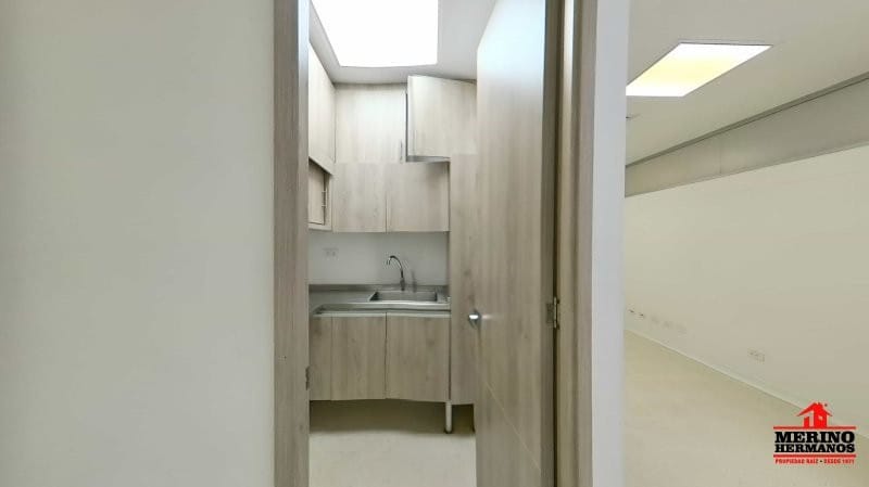 Consultorio en arriendo en Sabaneta Real, Envigado, 33 m² · foto 7 de 21