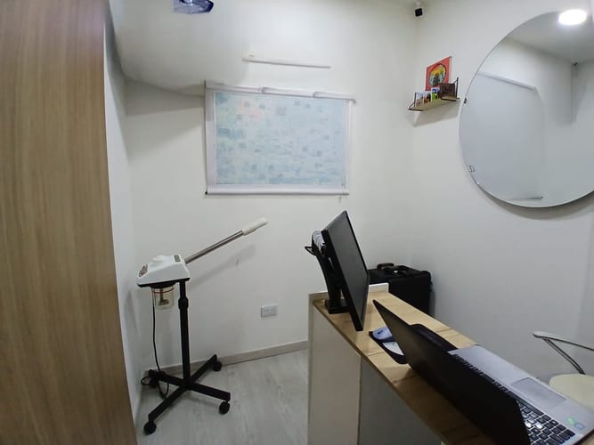 Local en arriendo en El Poblado, Medellín, 54 m² · foto 7 de 20