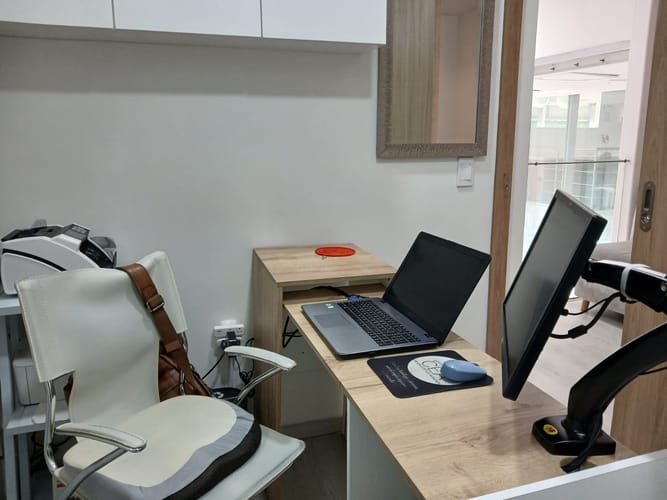 Local en arriendo en El Poblado, Medellín, 54 m² · foto 14 de 20
