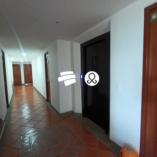 Apartamento de 2 alcobas en venta en Colina Campestre, Bogotá, 76 m² · foto 3 de 24