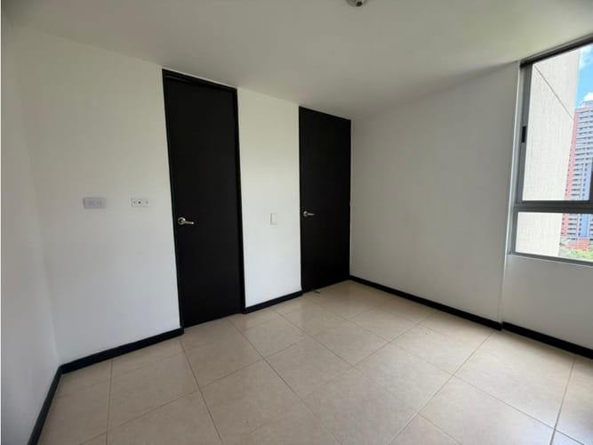 Apartamento de 3 alcobas en venta en Ditaires, Itagüí, 61 m² · foto 5 de 12
