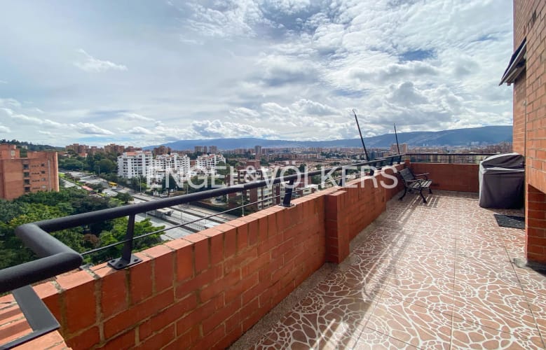 Apartamento de 3 alcobas en arriendo en Provenza, Bogotá, 142 m² · foto 19 de 21