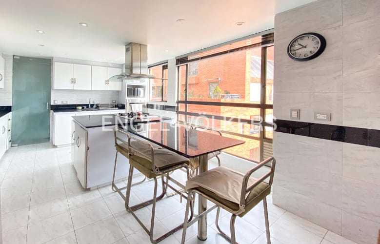 Apartamento de 3 alcobas en arriendo en Provenza, Bogotá, 142 m² · foto 7 de 21