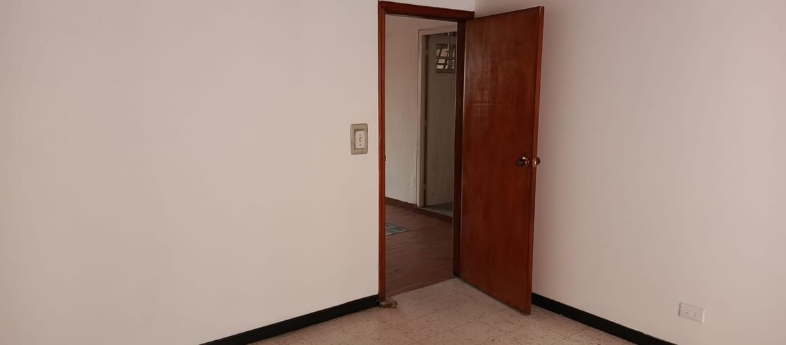 Casa de 8 alcobas en venta en Autopista Sur, Bogotá, 180 m² · foto 23 de 24