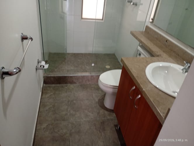 Apartamento de 3 alcobas en arriendo en Andes Norte, Bogotá, 99 m² · foto 6 de 21