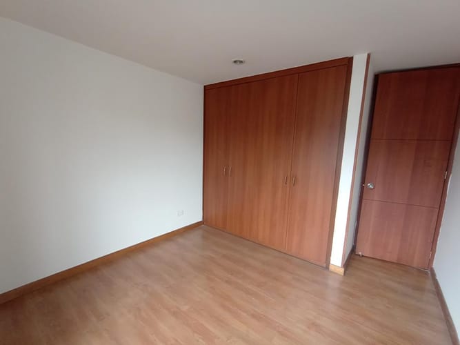 Apartamento de 3 alcobas en arriendo en Andes Norte, Bogotá, 99 m² · foto 13 de 21