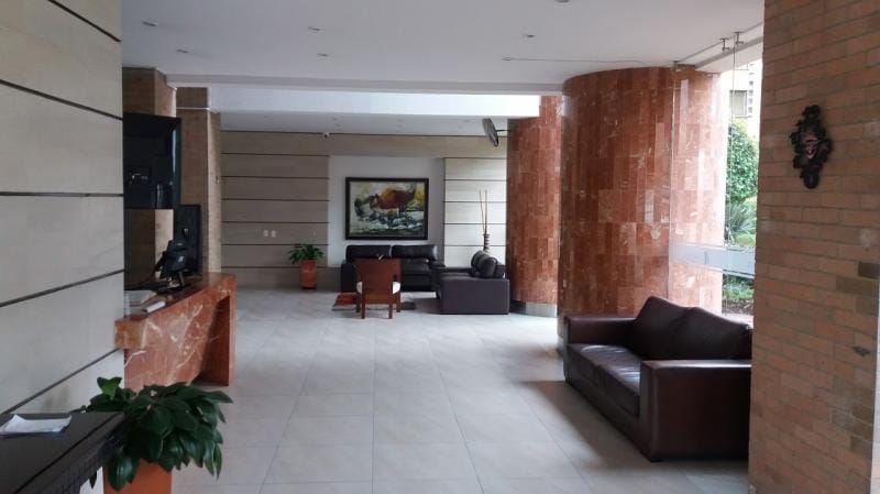 Apartamento de 3 alcobas en arriendo en Andes Norte, Bogotá, 99 m² · foto 19 de 21