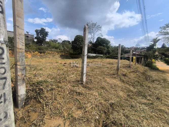 Lote en arriendo en Ruitoque, Girón, 500 m² · foto 4 de 5