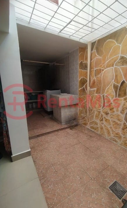 Casa de 6 alcobas en venta en Popular, Cúcuta, 213 m² · foto 8 de 15