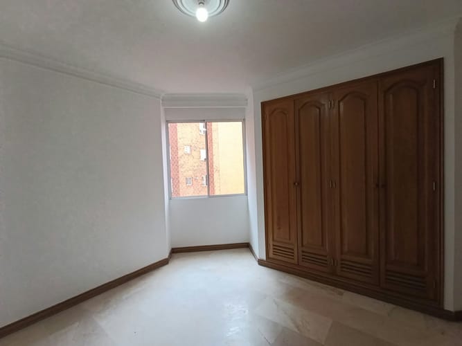 Apartamento de 3 alcobas en arriendo en Laureles, Medellín, 140 m² · foto 8 de 20