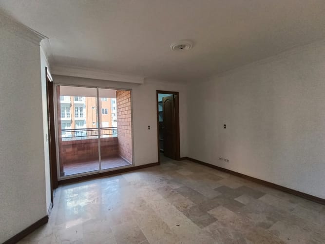 Apartamento de 3 alcobas en arriendo en Laureles, Medellín, 140 m² · foto 12 de 20