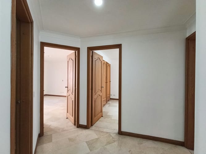 Apartamento de 3 alcobas en arriendo en Laureles, Medellín, 140 m² · foto 16 de 20