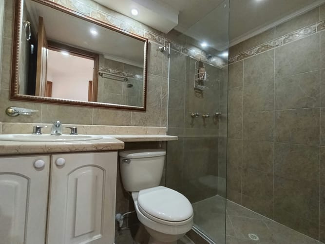 Apartamento de 3 alcobas en arriendo en Laureles, Medellín, 140 m² · foto 18 de 20