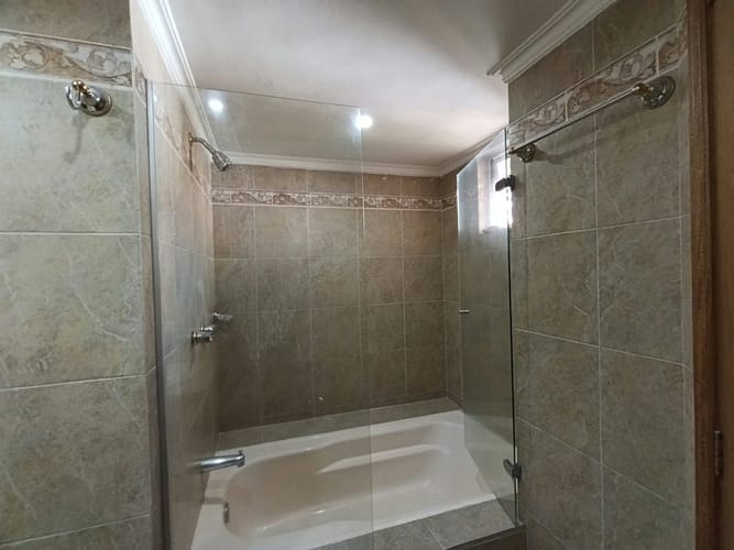 Apartamento de 3 alcobas en arriendo en Laureles, Medellín, 140 m² · foto 20 de 20