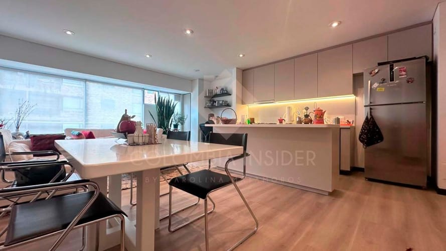 Apartamento de 2 alcobas en arriendo en El Virrey, Bogotá, 98 m² · foto 3 de 12