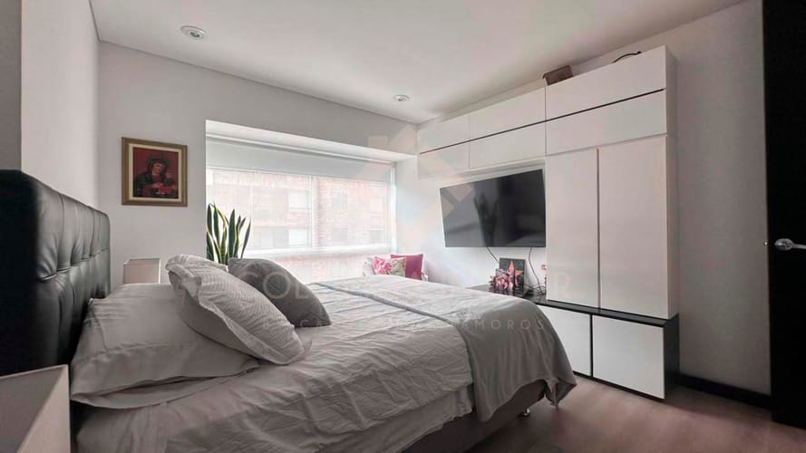 Apartamento de 2 alcobas en arriendo en El Virrey, Bogotá, 98 m² · foto 5 de 12
