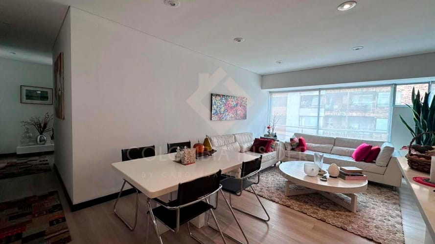 Apartamento de 2 alcobas en arriendo en El Virrey, Bogotá, 98 m² · foto 4 de 12