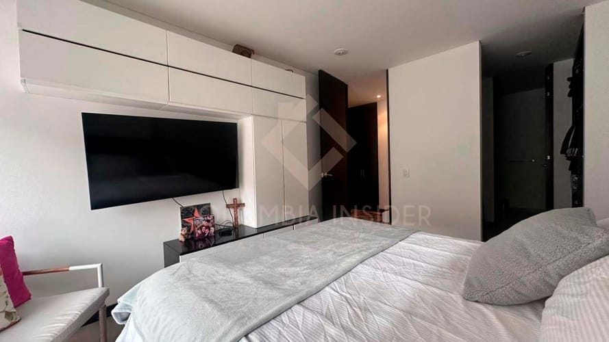 Apartamento de 2 alcobas en arriendo en El Virrey, Bogotá, 98 m² · foto 6 de 12