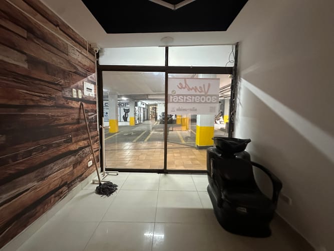 Local en venta en Fundadores, Armenia, 21 m² · foto 5 de 6