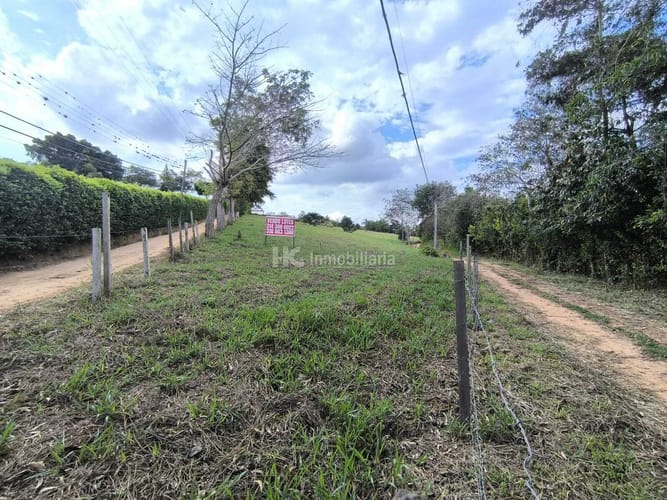 Lote en arriendo en Ruitoque, Girón, 1300 m² · foto 2 de 24