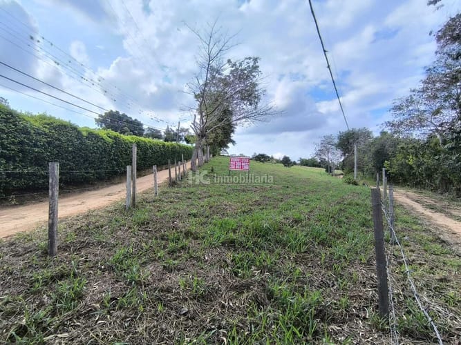 Lote en arriendo en Ruitoque, Girón, 1300 m² · foto 3 de 24