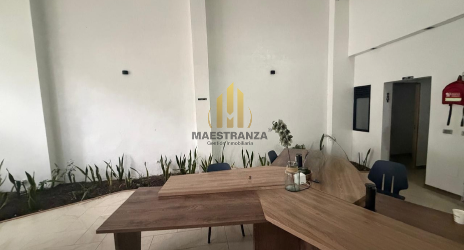 Apartamento de 8 alcobas en venta en Bolivariana, Medellín, 400 m² · foto 8 de 15