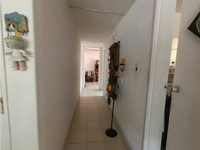 Apartamento de 2 alcobas en venta en Los Colores, Medellín, 85 m² · foto 12 de 24