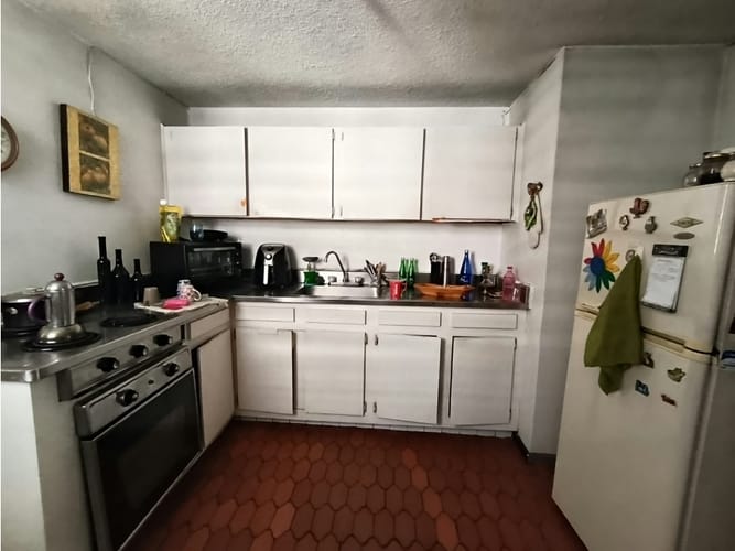 Apartamento de 2 alcobas en venta en Los Colores, Medellín, 85 m² · foto 23 de 24