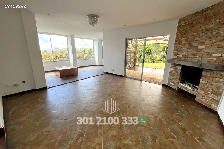 Casa de 4 alcobas en venta en Carrizales, Envigado, 550 m² · foto 4 de 24