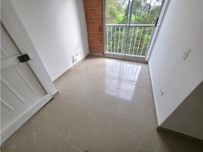 Apartamento de 2 alcobas en arriendo en Boston, Medellín, 50 m² · foto 4 de 14