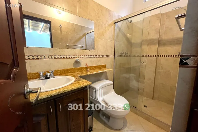 Casa de 4 alcobas en venta en Carrizales, Envigado, 550 m² · foto 17 de 24