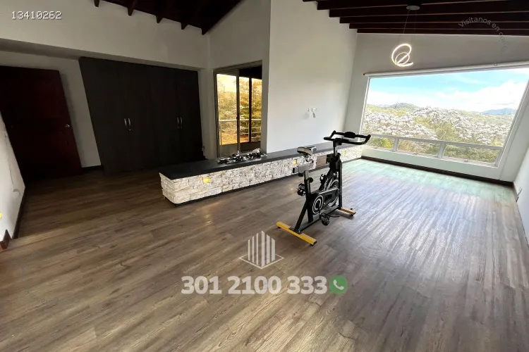 Casa de 4 alcobas en venta en Carrizales, Envigado, 550 m² · foto 22 de 24