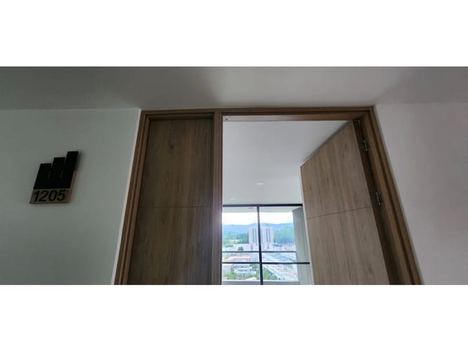 Apartamento de 2 alcobas en venta en El Porvenir, Rionegro, 67 m² · foto 3 de 24