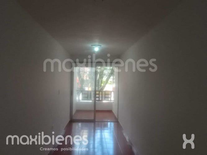 Apartamento de 4 alcobas en arriendo en Pilsen, Itagüí, 110 m² · foto 10 de 12
