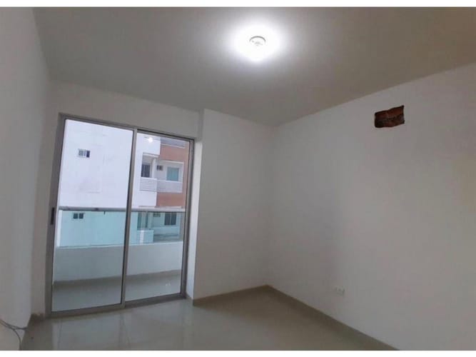 Apartamento de 1 alcoba en venta en La Campiña, Barranquilla, 112 m² · foto 2 de 10