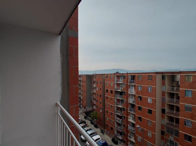 Apartamento de 3 alcobas en arriendo en Robledo, Medellín, 42 m² · foto 2 de 18