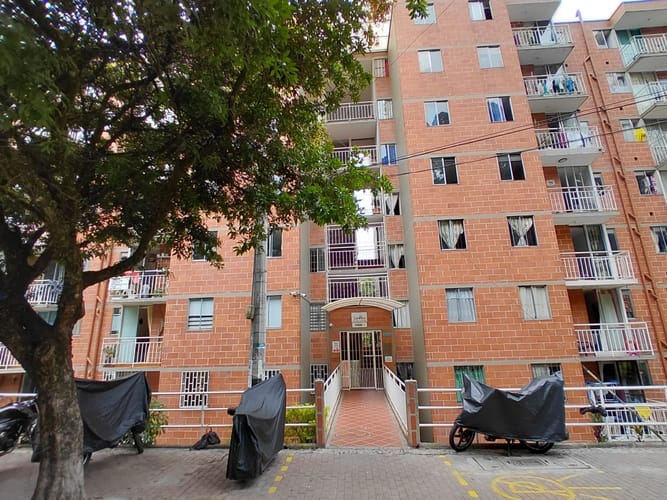 Apartamento de 3 alcobas en arriendo en Robledo, Medellín, 42 m² · foto 3 de 18