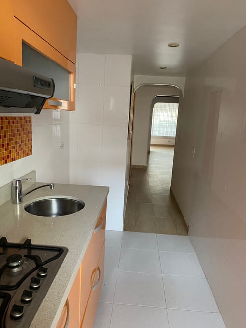 Apartamento de 2 alcobas en arriendo en Alhambra, Bogotá, 90 m² · foto 12 de 16