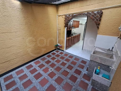 Casa de 3 alcobas en venta en La Florida, Bello, 115 m² · foto 12 de 24