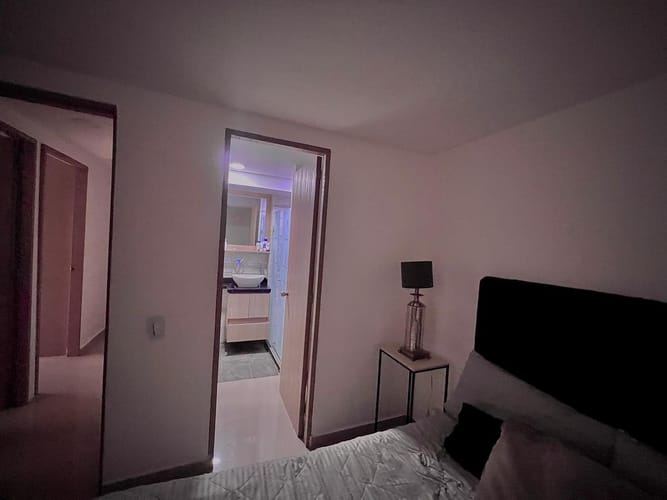 Apartamento de 3 alcobas en venta en Urbanizacion Villas De Comfenalco, Bello, 56 m² · foto 9 de 24