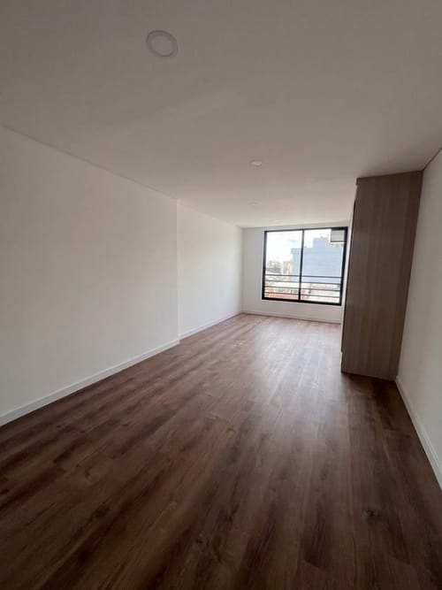 Apartaestudio en venta en Barrios Unidos, Bogotá, 35 m² · foto 3 de 5