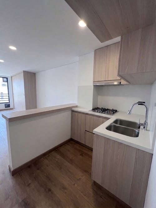 Apartaestudio en venta en Barrios Unidos, Bogotá, 35 m² · foto 2 de 5